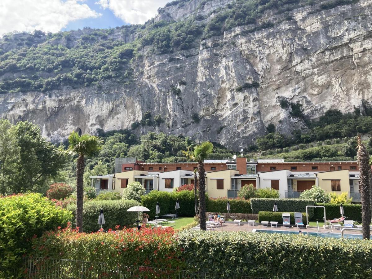 Outdooredo Garda Torbole Torbole Sul Garda Exterior foto